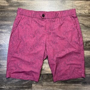 GREYSON Montauk Performance Golf Shorts Men's 34 Red Den of Thieves Wolf Stretch